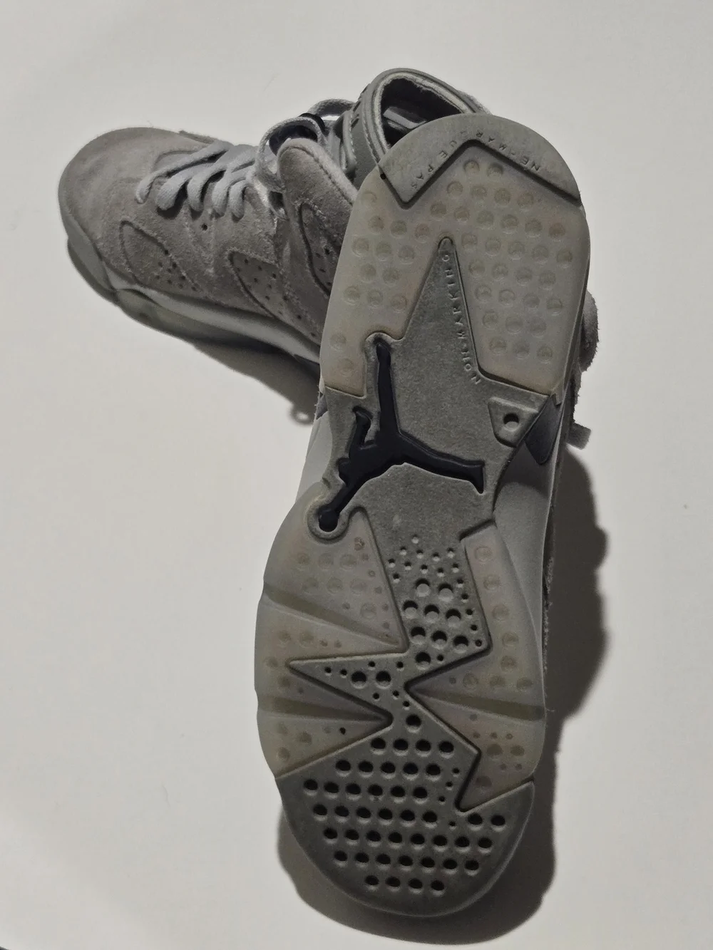 Nike Air Jordan 6 Youth Size 4Y US Retro Georgetown Gray Suede 384665-012 GS